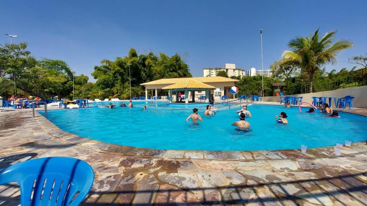 Golden Dolphin Express Aparthotel Caldas Novas Exteriör bild